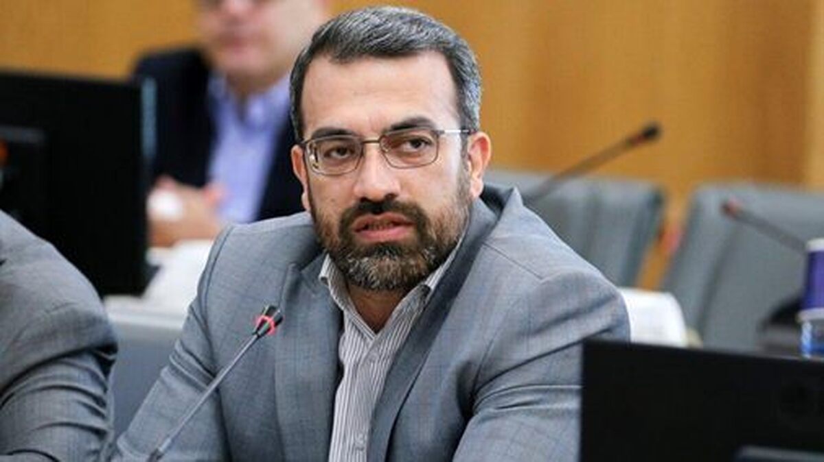 دولت پزشکیان ناچار به تغییر وزرا هست   گزارشات‌شان فقط توجیه‌نامه است   وزارت را با اداره شرکت کوچک اشتباه گرفته‌اید