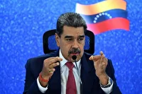 تنگ‌تر شدن حلقه محاصره مادورو توسط امریکا: تو تروریستی!