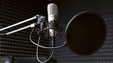 تب داغ تاک‌شو در فضای رسانه‌ای ایران؛ از افتضاح به مبتذل رسیدیم