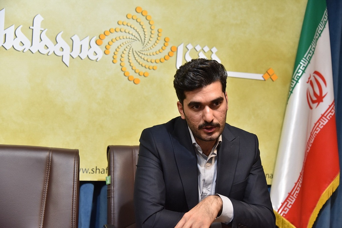 ادعای حقوق ۲۰۰ میلیونی عضو ارشد دولت در پتروشیمی جم