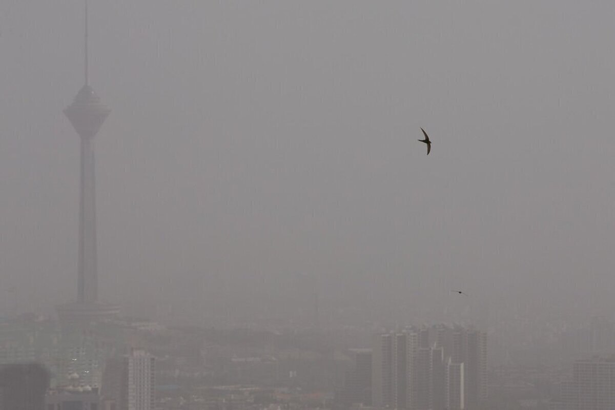 شاخص آلودگی هوا تهران می‌تازد؛ ثبت عدد نزدیک به ۲۰۰ در یک ایستگاه! (عکس)