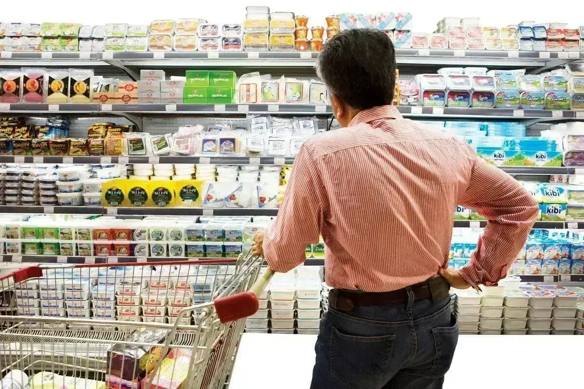 تامین کسری بودجه با سیاست‌های تورم‌زا و افزایش روزانه قیمت‌ها   وارد دوره تورمی شدیدی شده‌ایم