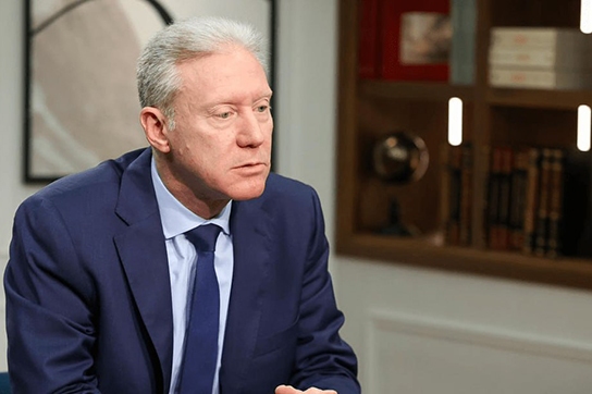 شمشیر از رو وزیر خارجه لبنان علیه سفیر جمهوری اسلامی ایران / دنبال قطع رابطه‌اند؟