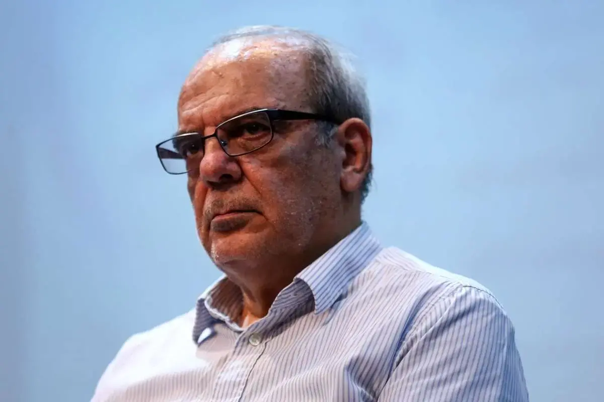 واکنش تند یک از دارندگان «خط سفید» به ماجرای داغ خطوط سفید در توییتر   رفتار کی ریاکارانه است؟